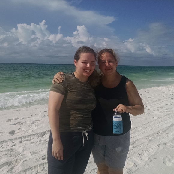 Meet your Posher, Sam - Picture 6 of 6